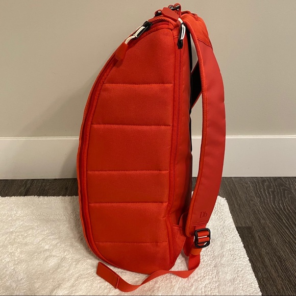 douchebags Bags Douchebags The Base 5l Backpack Poshmark
